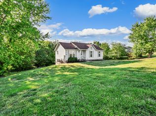 2660 Holt Ln, Clarksville, TN 37043