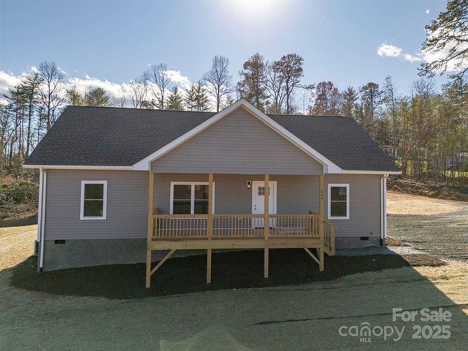 1st image of 23 Vernon Ln