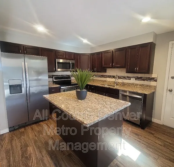 5615 Jellison St — Photo 5