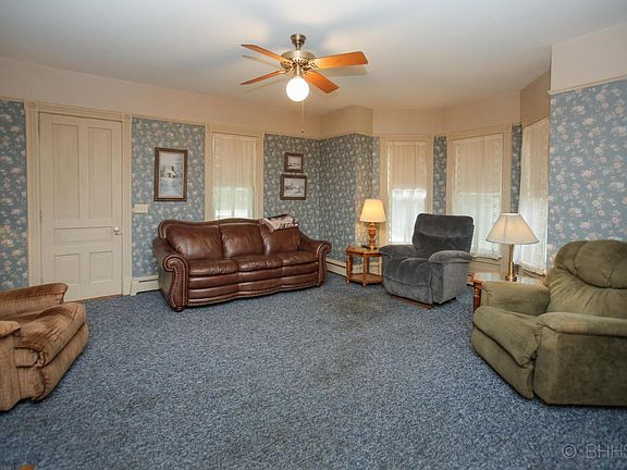 11280 de avenue-104