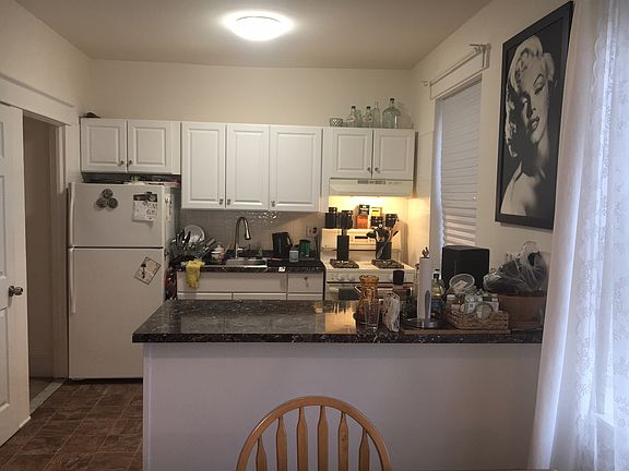 Picture is the kitchen