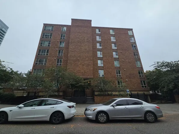 905 Cherry St APT 102, Seattle, WA 98104