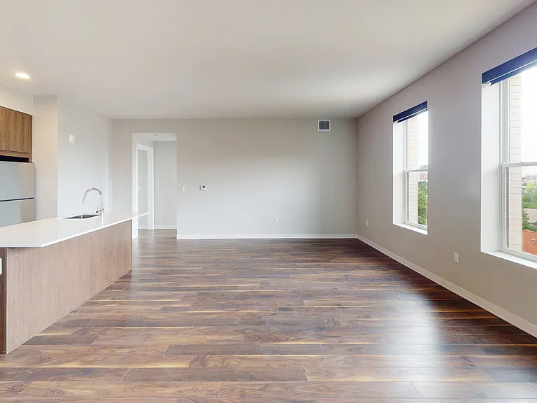Dining/Living room