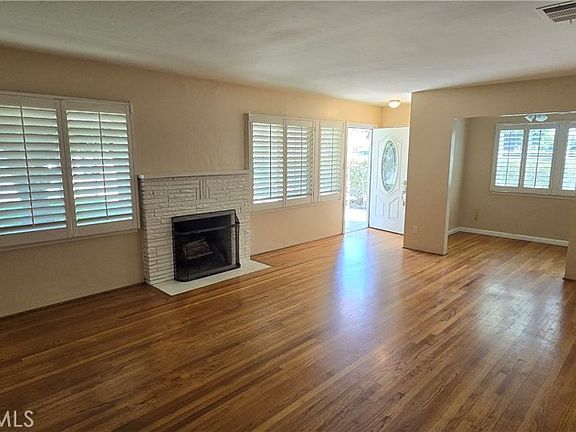 5th image of 3550 Washington St