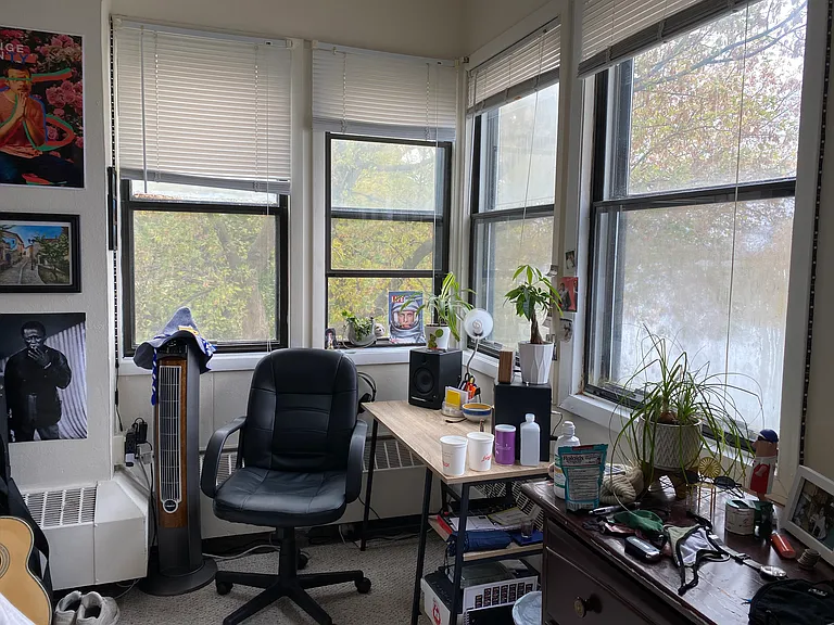 Mendota Lakeshore Apartments LLC — Photo 19