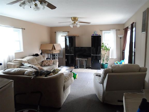 4th image of 291 Rowan Dr