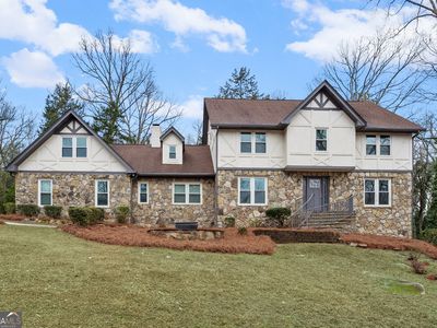 4947 Castlewood Dr SW, Lilburn, GA, 30047