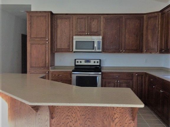 3rd image of 2327 Chisholm Dr