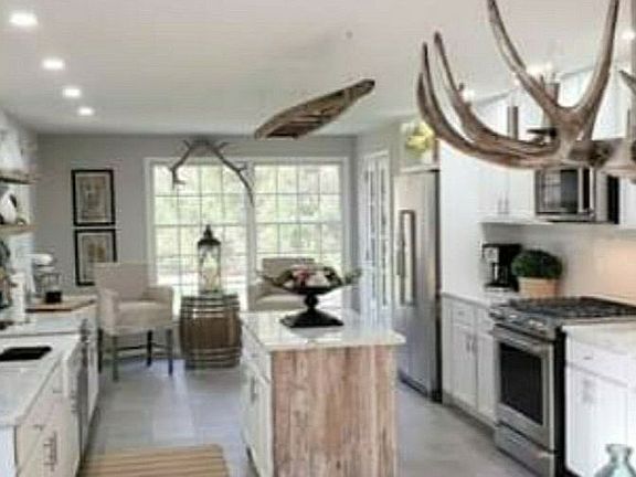 Completely renovated kitchen