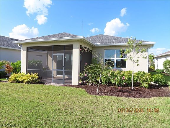 3rd image of 42090 Edgewater Dr