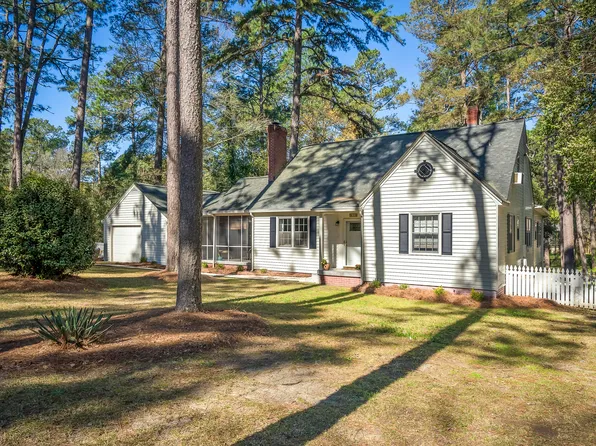 813 E Rollingwood Rd, Aiken, SC 29801