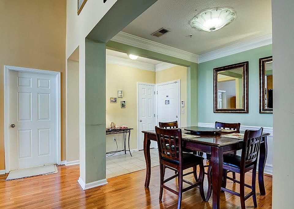 Entrance Hall Foyer
