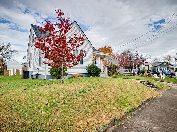 2nd image of 1211 Burgie St