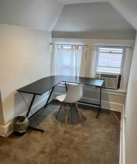 2212 E 23rd Ave — Photo 22