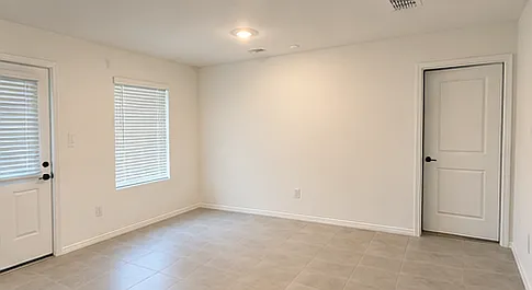 3 bed, 1260 sqft, $2,100 — Photo 4