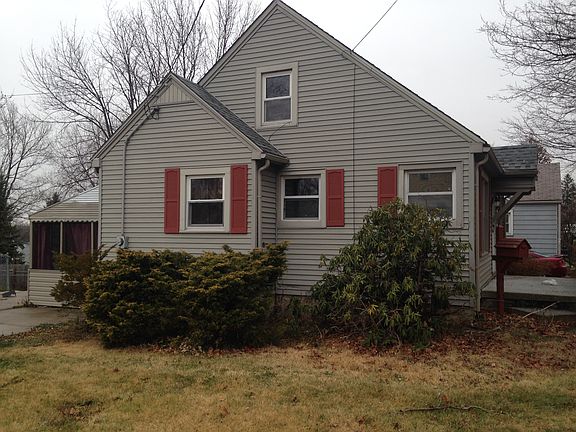 2nd image of 519 Acker Dr