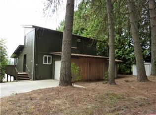 82 NE Tracy Hill Way, Bremerton, WA 98311