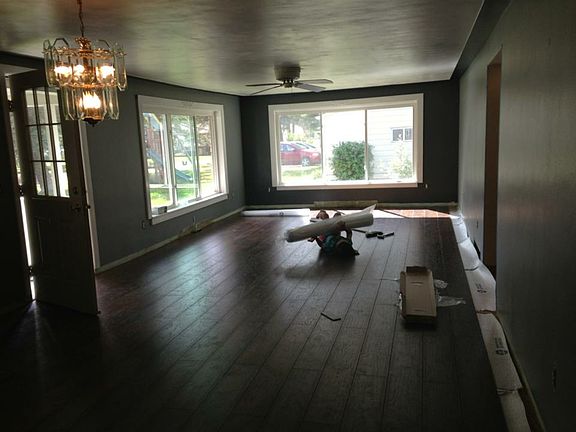 4th image of 10071 Matt Dr