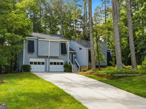 5168 Ashland Ct, Lilburn, GA 30047