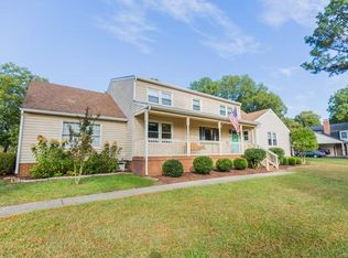 800 Montour Dr, North Chesterfield, VA 23236