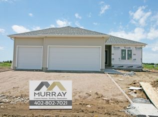 6525 SW 8th St, Lincoln, NE 68523