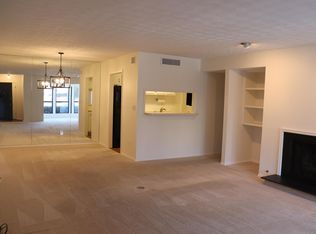 303 Park Ridge Cir, Marietta, GA 30068