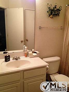 4th image of 1606 Wavecrest Dr