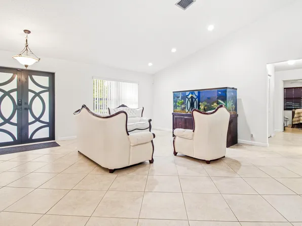 11884 NW 2nd Court, Coral Springs, FL 33071