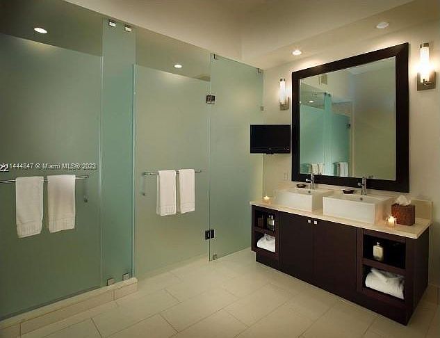 1st image of 5300 NW 87th Ave #1505