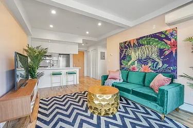 Rented by Bond New York