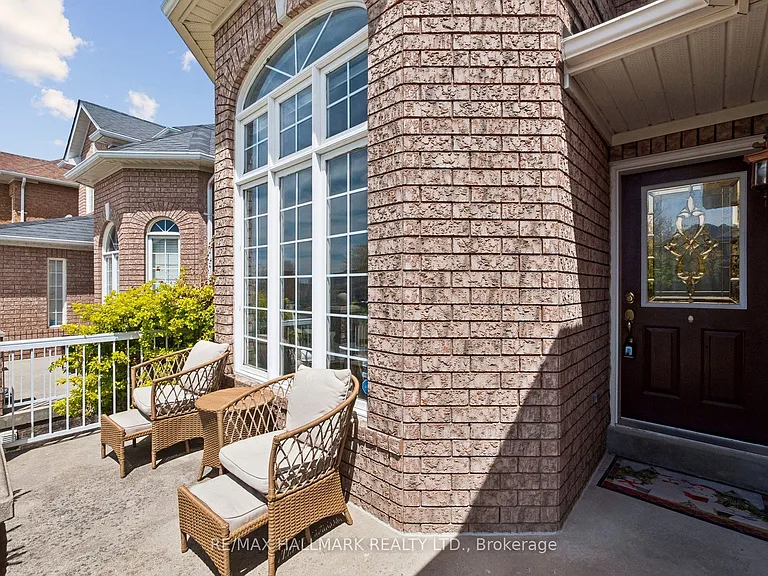 43 Nobbs Dr — Photo 4