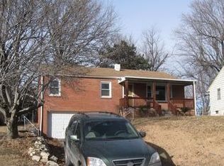 5824 Larimore Ave, Omaha, NE 68104