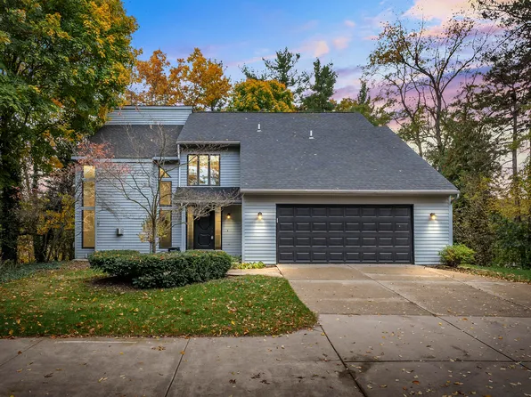 9739 W Main St, Kalamazoo, MI 49009