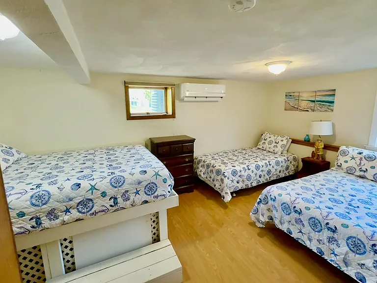 8 Birch Cir — Photo 14