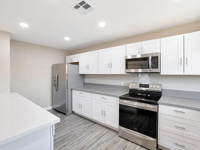 Large Kitchen