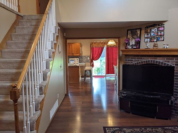 4th image of 6612 W 150th St