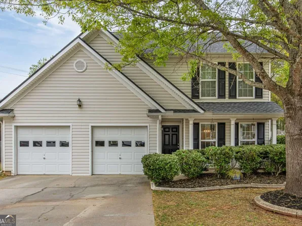 402 Mount Laurel Dr, Dallas, GA 30132