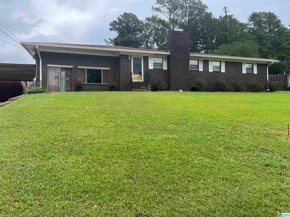 907 Pinecliff Dr, Oxford, AL 36203