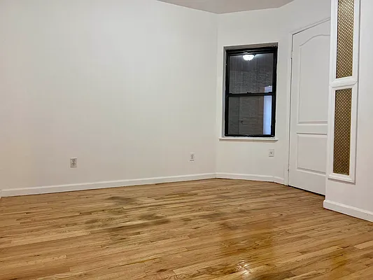 Rented by J Misrahi Realty Corp | media 5