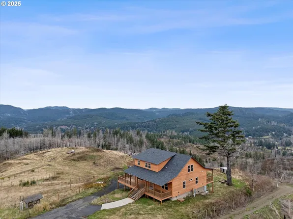 9883 NE Highland View Ln, Otis, OR 97368