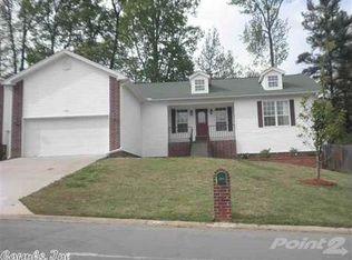 1626 Michael Dr, Benton, AR 72019