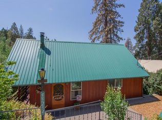 55254 Jungle Town Ln, Big Creek, CA 93664