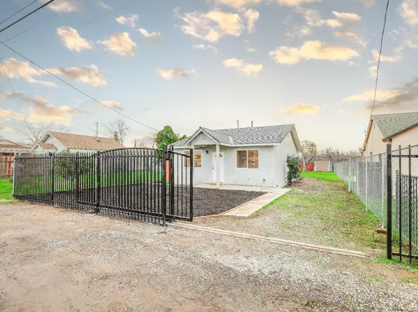 2623 Clay St, Sacramento, CA 95815