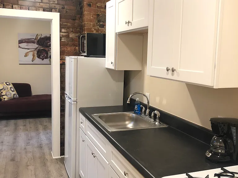 135 Gibbs St — Photo 13