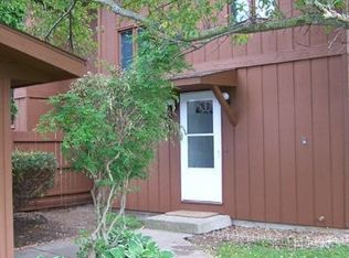 2580 Blarney Stone Dr, Beloit, WI 53511