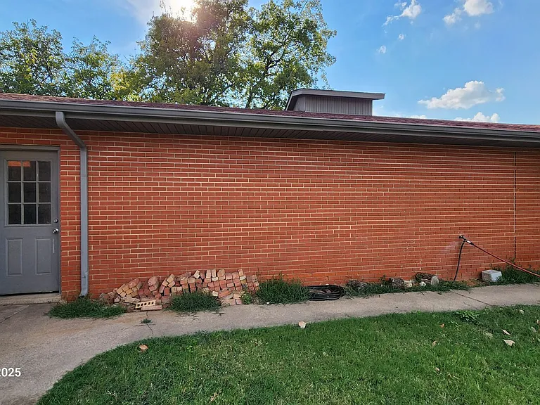 1800 Kirkpatrick Ln #ADU — Photo 4