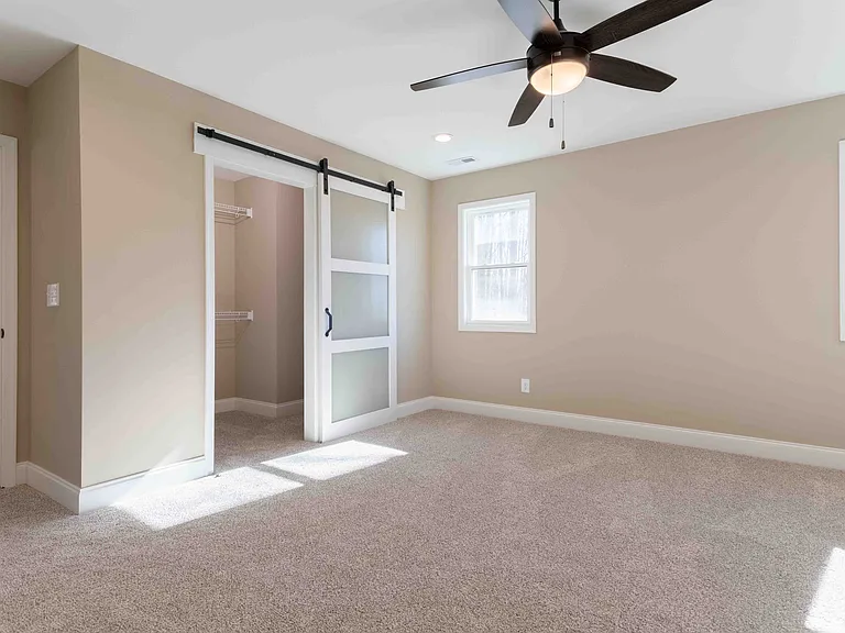 1065 Thornblade Way — Photo 31