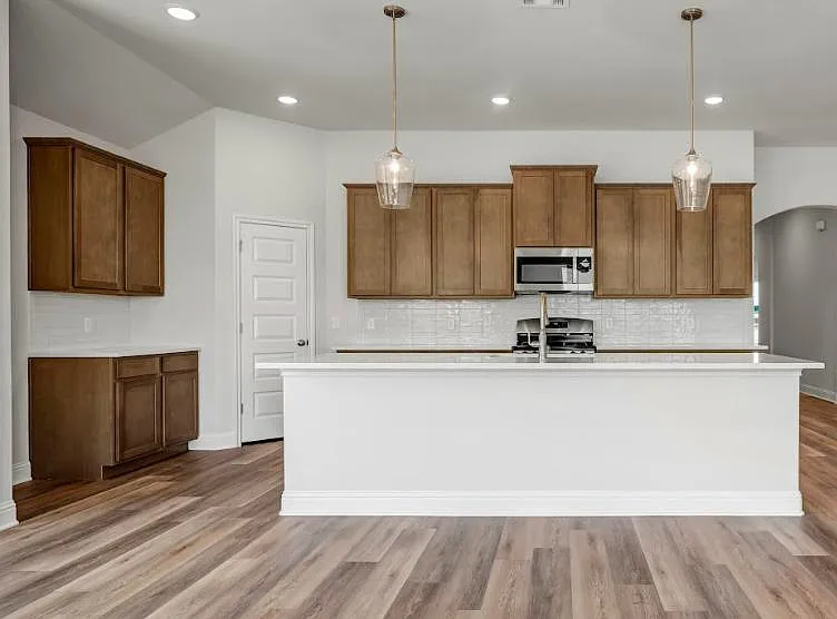 6201 Talladega Dr — Photo 3
