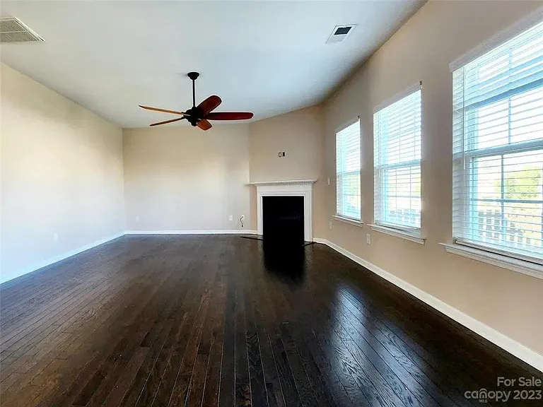 10420 Paisley Abbey Ln — Photo 6