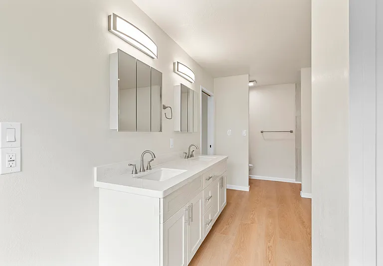 1055 Kapo Way — Photo 14